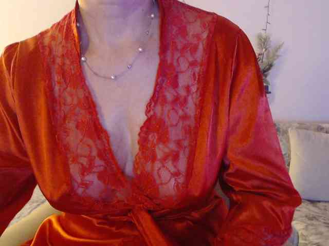 goodSnowQueen webcam