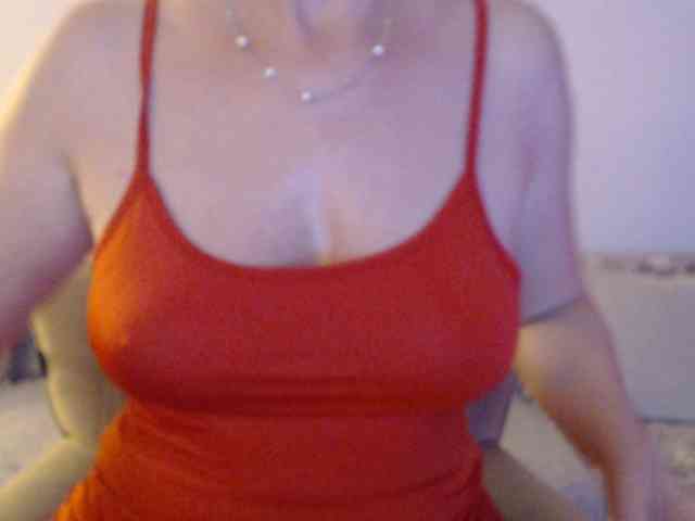 goodSnowQueen webcam