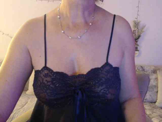 goodSnowQueen goodSnowQueen