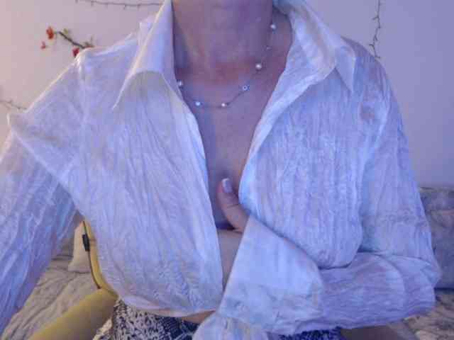 nude amateur cam GoodSnowQueen