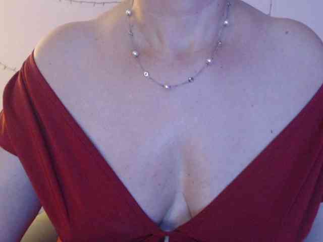 goodSnowQueen goodSnowQueen