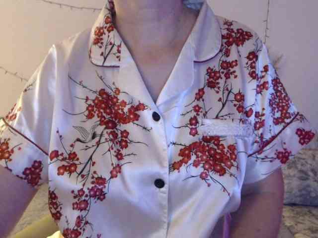 goodSnowQueen webcam