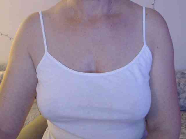 goodSnowQueen goodSnowQueen