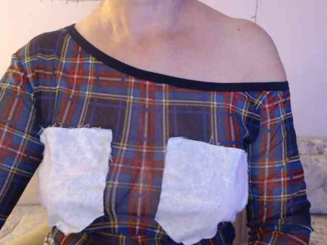 goodSnowQueen webcam