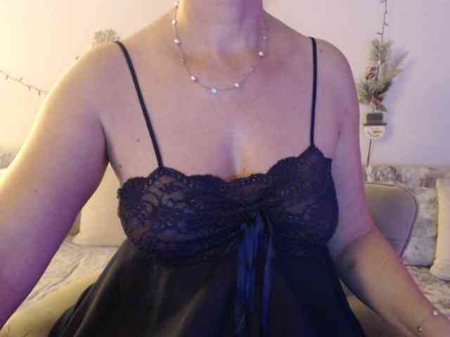 goodSnowQueen goodSnowQueen