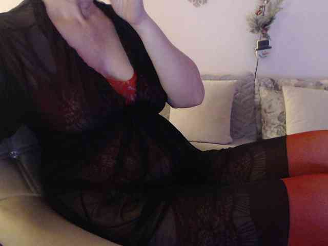 goodSnowQueen webcam