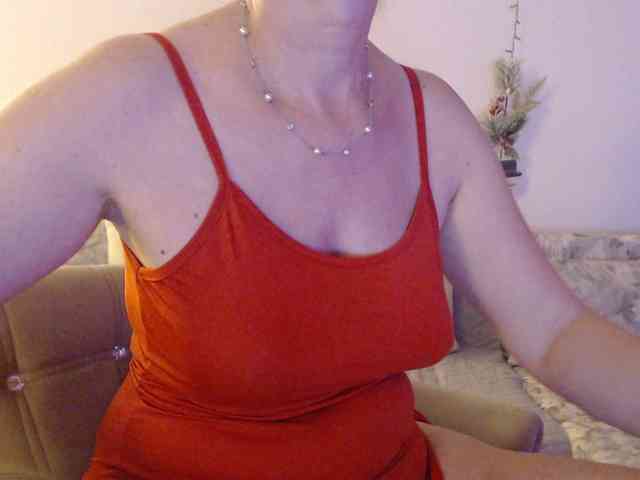 goodSnowQueen webcam