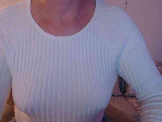 goodSnowQueen webcam