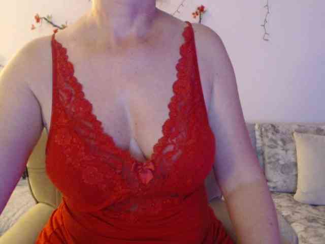 goodSnowQueen webcam