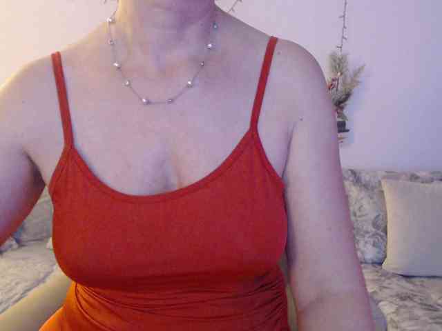 goodSnowQueen webcam