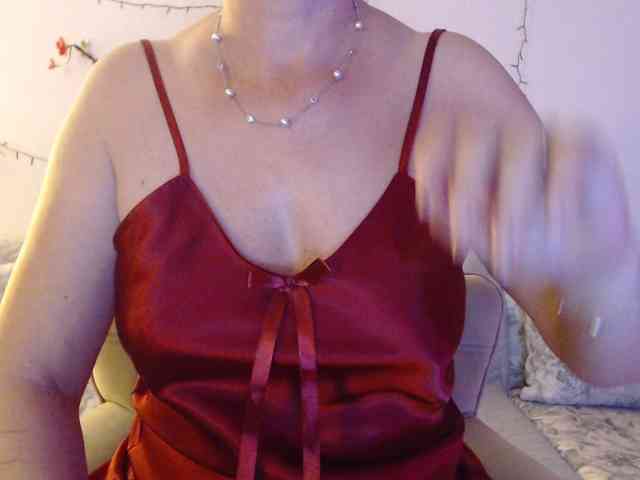 goodSnowQueen goodSnowQueen