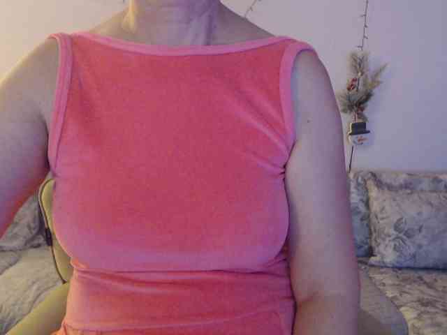 goodSnowQueen webcam