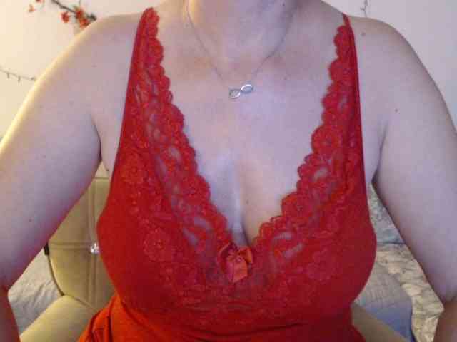 goodSnowQueen webcam