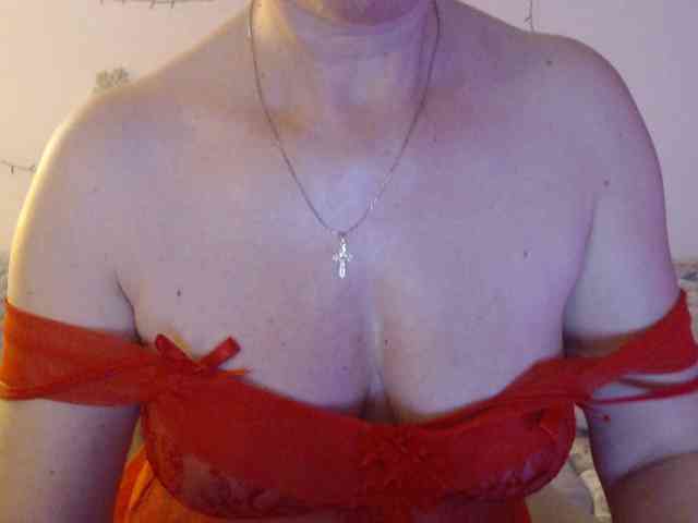 goodSnowQueen webcam