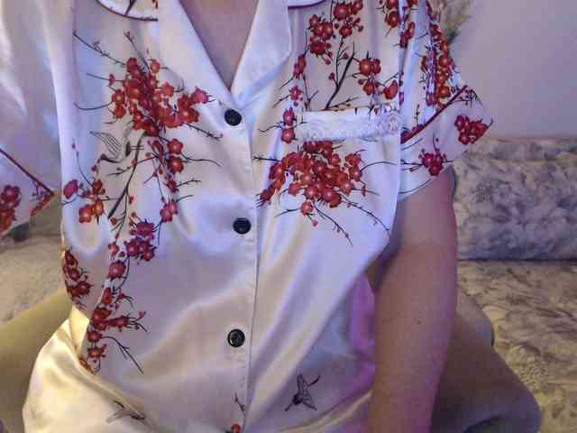 goodSnowQueen webcam