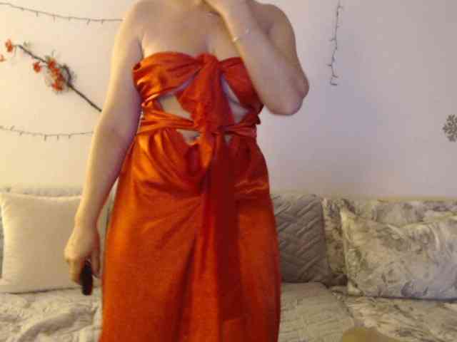 goodSnowQueen webcam