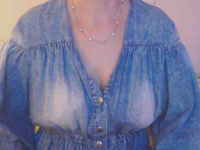 goodSnowQueen goodSnowQueen