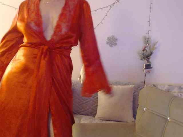 goodSnowQueen webcam