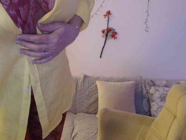 goodSnowQueen webcam