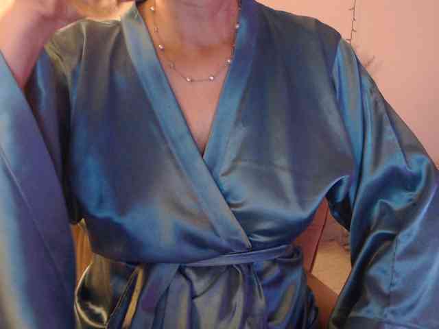 goodSnowQueen webcam