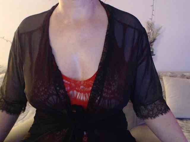 goodSnowQueen webcam