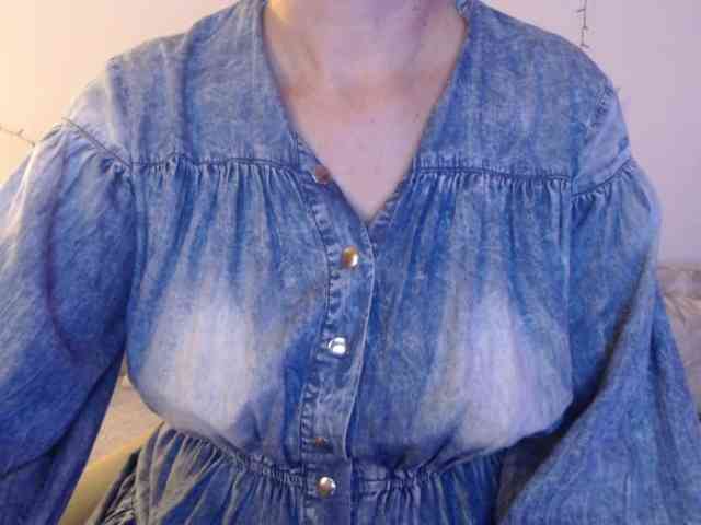 goodSnowQueen goodSnowQueen