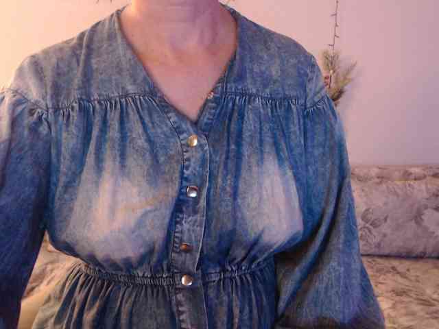 goodSnowQueen webcam