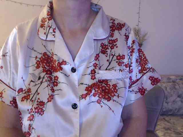 goodSnowQueen webcam