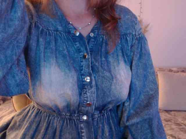 goodSnowQueen webcam