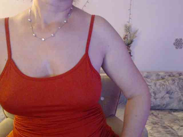 goodSnowQueen webcam