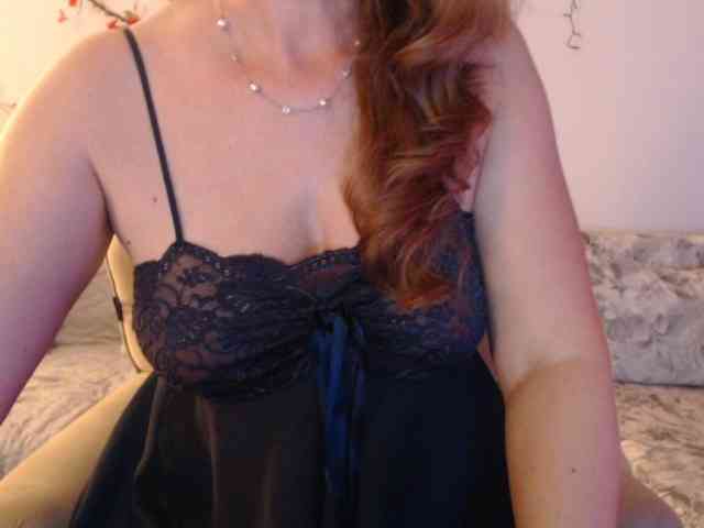 goodSnowQueen webcam