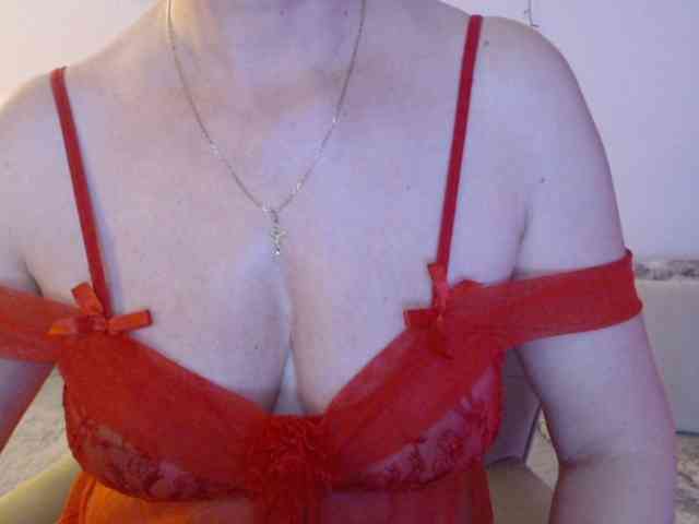 goodSnowQueen webcam