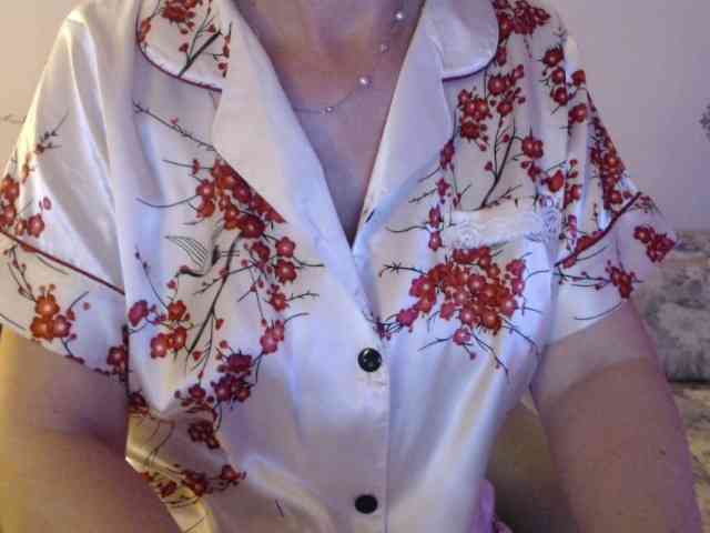 goodSnowQueen webcam