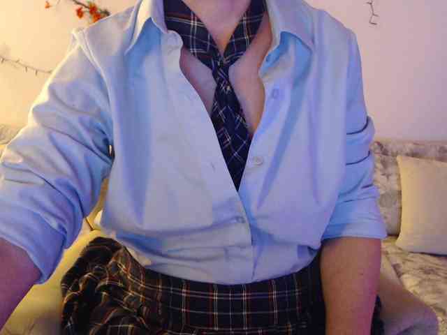 goodSnowQueen webcam