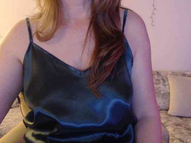 goodSnowQueen goodSnowQueen