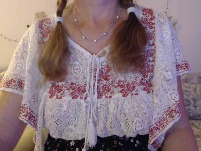 goodSnowQueen webcam