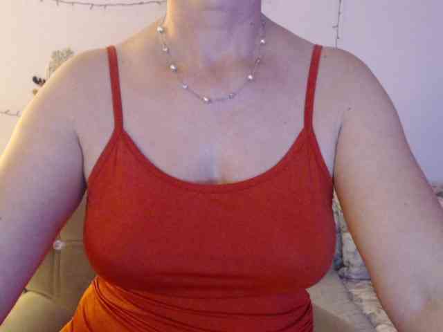 goodSnowQueen webcam