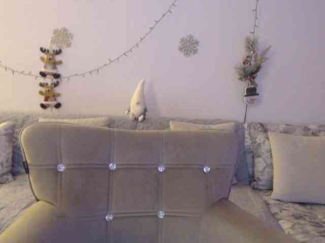 goodSnowQueen Live Webcam on BongaCams