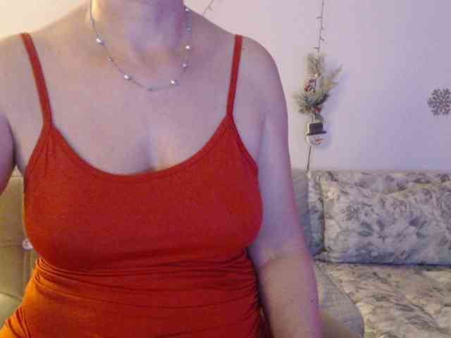 goodSnowQueen webcam