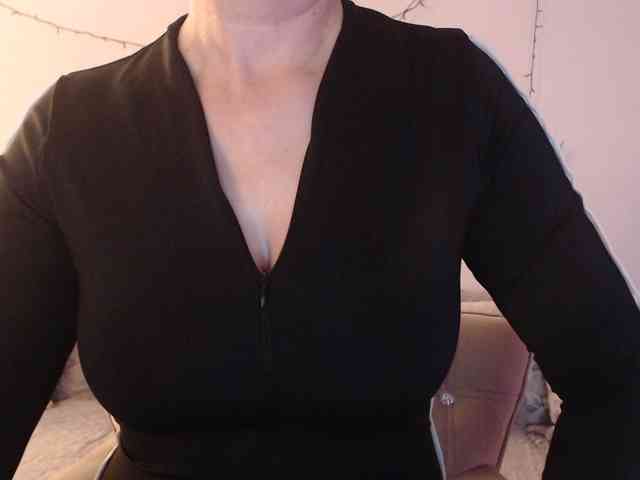 goodSnowQueen webcam