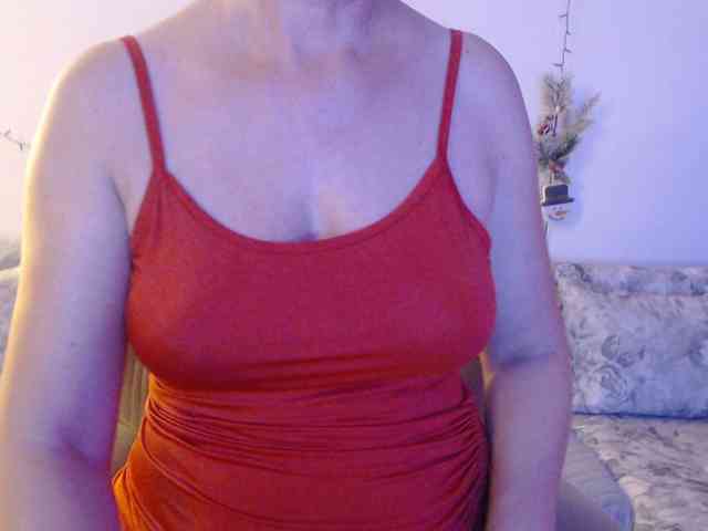 goodSnowQueen goodSnowQueen