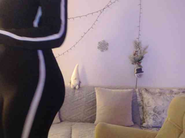 goodSnowQueen webcam