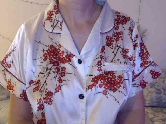 goodSnowQueen webcam