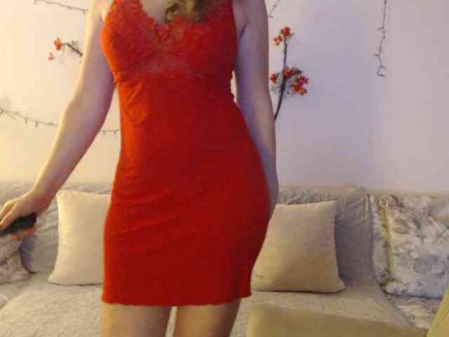 goodSnowQueen webcam