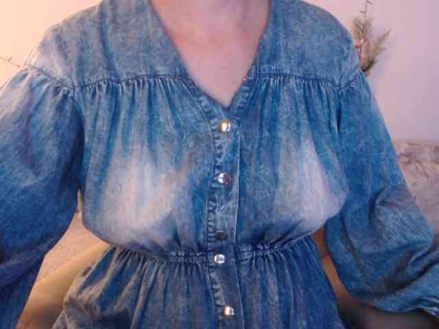 goodSnowQueen goodSnowQueen