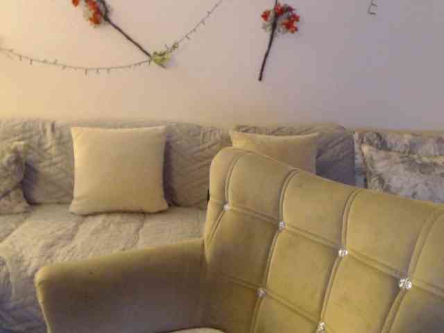 goodSnowQueen webcam