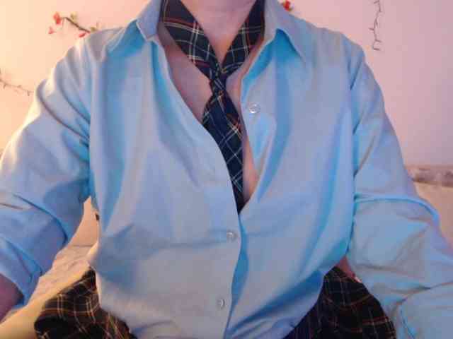 goodSnowQueen webcam