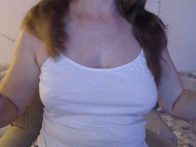 goodSnowQueen webcam