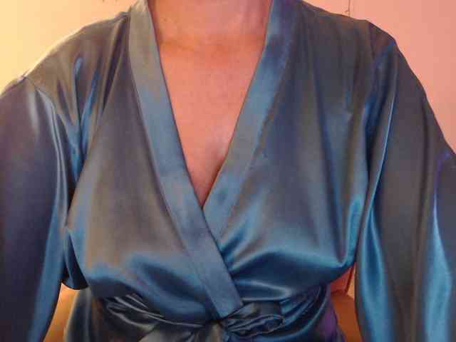 goodSnowQueen webcam