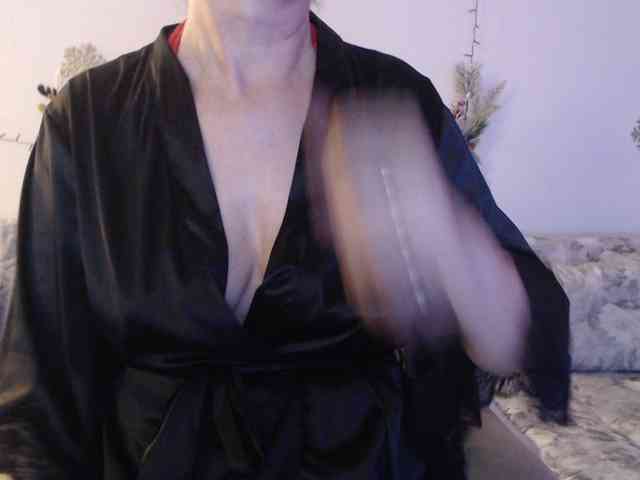 goodSnowQueen webcam